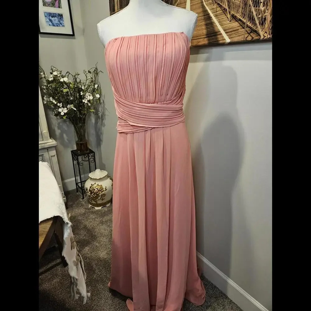 Nwt Elegant Strapless Coral Evening Gown with wrap
